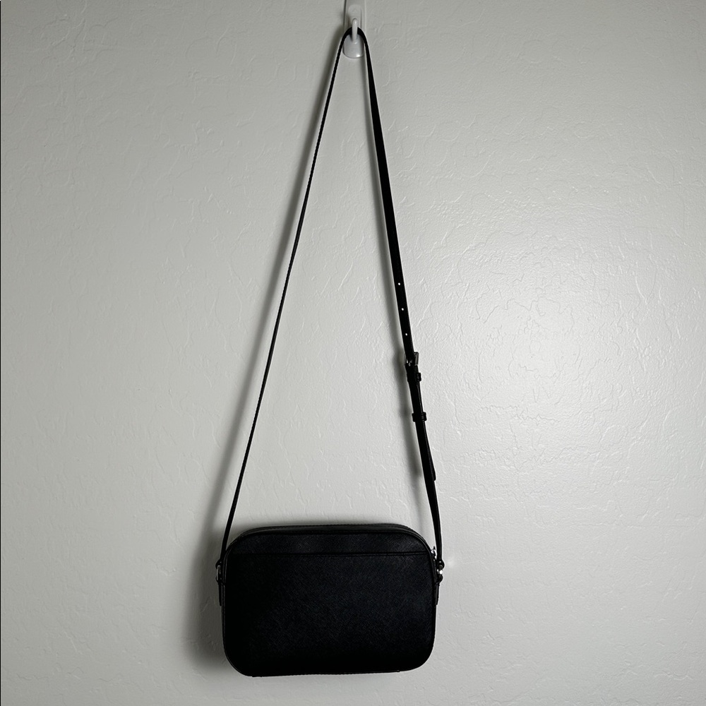 Michael Kors Jet Set Large Crossbody Bag - Picture 5 of 9